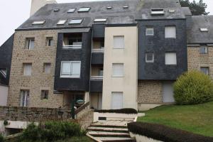 655 - Appartement à Erquy, en centre bourg à 300m de la plage du centre
