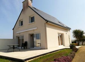 657 - Belle maison vue mer à Erquy, à 900m du centre et 1km200 de la plage