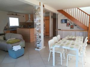 657 - Belle maison vue mer à Erquy, à 900m du centre et 1km200 de la plage