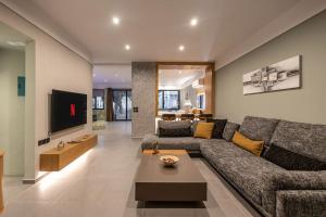 Smaragdi Luxury Jacuzzi Apartment Noho Premium Living