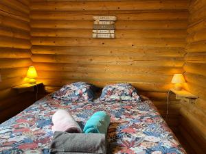 Maisons de vacances CHARMES en CHALET : photos des chambres
