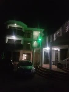 Spannet Suites - Malamagambo
