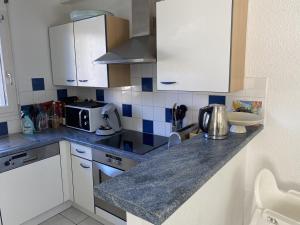 761 - Maison individuelle, dans une résidence privée avec piscine, disposant dun jardin plein sud sans vis-à-vis