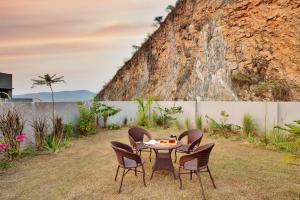 ELIVAAS Shourya Bliss Lux 3BHK Villa with Pvt Pool, Udaipur