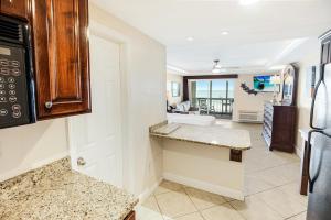 Dunes King Room Oceanfront Views