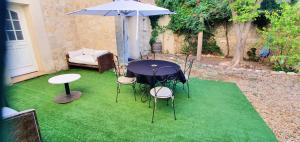 Maison charmante à Narbonne avec piscine et jardin
