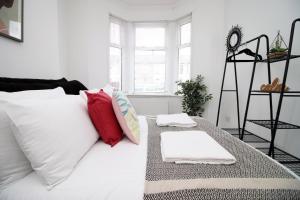 Garden | Parking | 4BR