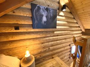 LOURS NOIR Chalet en rondins