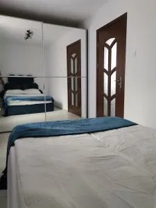 Hospitality AT HerHome - Vinci