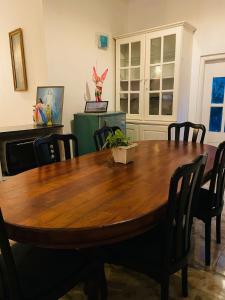 Winston Dutch Canal Villa Guest House