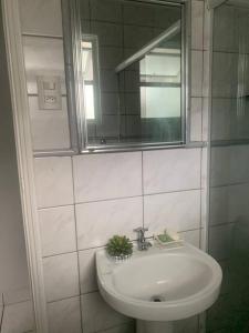 Apto amplo próximo Casa Grande Hotel Resort