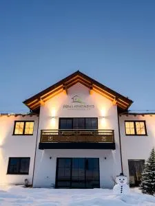 Höra‘s Apartments Hammerbergblick - 马克特雷德维茨