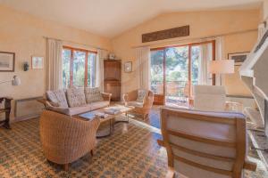 Villa Madonna delle Grazie con accesso privato al mare - Goelba