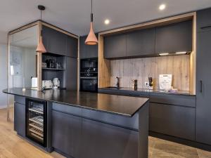 Spacieux 4 chambres à Courchevel avec parking et wifi - FR-1-563-136