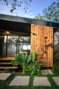 Casa Samambaia - sea view tropical paradise w pool