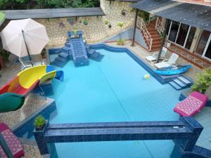 Ribiera del Lago Peten Itza