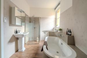 Charles Bridge Prague Apartment