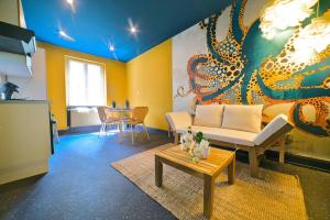 Appartements JapanRoom Jacuzzi&Sauna Haut de gamme parking free : photos des chambres