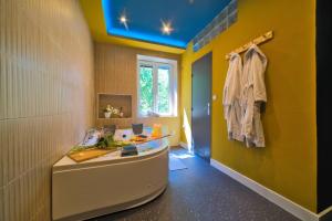 Appartements JapanRoom Jacuzzi&Sauna Haut de gamme parking free : photos des chambres