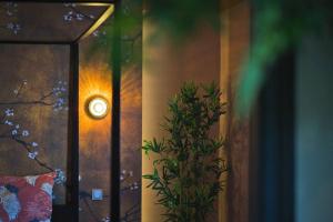 Appartements JapanRoom Jacuzzi&Sauna Haut de gamme parking free : photos des chambres