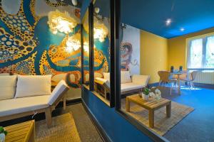 Appartements JapanRoom Jacuzzi&Sauna Haut de gamme parking free : photos des chambres