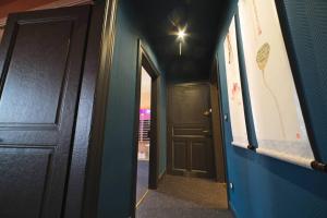 Appartements JapanRoom Jacuzzi&Sauna Haut de gamme parking free : photos des chambres