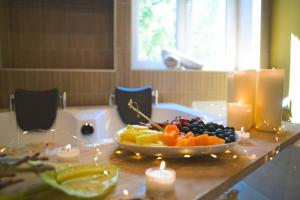 Appartements JapanRoom Jacuzzi&Sauna Haut de gamme parking free : photos des chambres