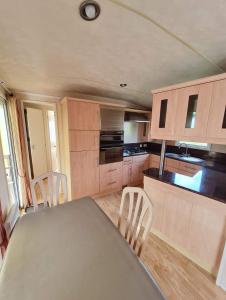Campings GRAND BUNGALOW du soleil : photos des chambres