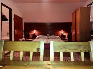 Chalupa a Domček pod Kriváňom