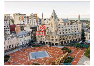 Central Old Batumi Europe Square apartment with balcony