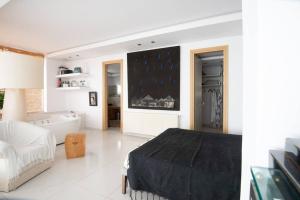 Modern House Ancient Pydna