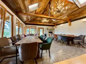 Sadova Village - Sadová