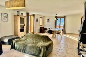 Maisons de vacances Pretty triplex with garden and view : photos des chambres