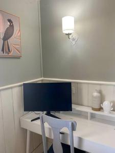 Charming 3 bedroom wine country cottage