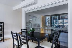 Yarra Mirage - Urban Chic meets Cosy Retreat