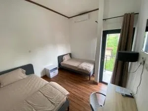 EMWEKA RESIDENCE BALIKPAPAN - Soengaiseloeang