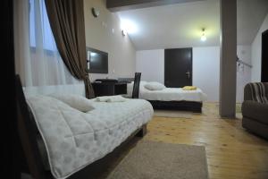 Garni Hotel City