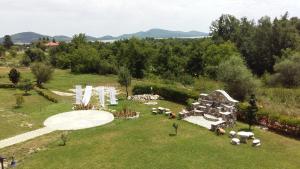 Superior Room with Fireplace and Pool View