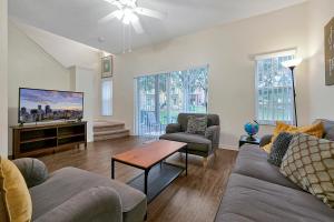 Esmerald Island Resort Oasis: Your Perfect Getaway Near Disney