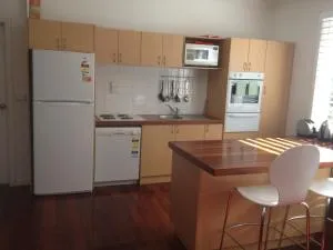 105MitrePlantationHouseBathurst - Eglinton