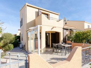 Pavillon T3 avec piscine, climatisation et parking à Narbonne-Plage - FR-1-409-248