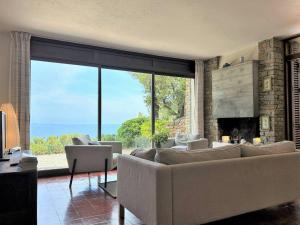 Villa 4 pièces avec piscine privée dans domaine privé, 5 couchages, Bormes-les-Mimosas - FR-1-251-532