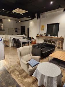 CANVAS BLACK Guesthouse