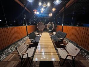 4 Bedroom House with Beautiful Rooftop near BTS Ekkamai