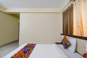 FabHotel New Annapurna Plaza - Nr Axis Mall