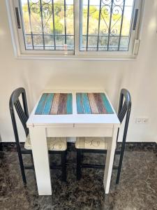 A 100 metros de la playa. Parking Gratuito Privado