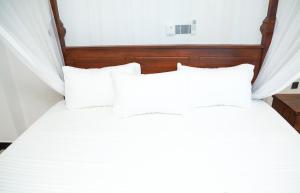 Camellia Hotel & Restaurant Mirissa