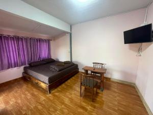 Srihome ยายศรีโฮมแอนแคมป์ปิ้ง