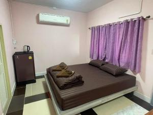 Srihome ยายศรีโฮมแอนแคมป์ปิ้ง