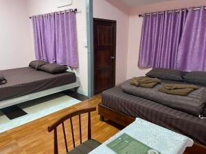 Srihome ยายศรีโฮมแอนแคมป์ปิ้ง